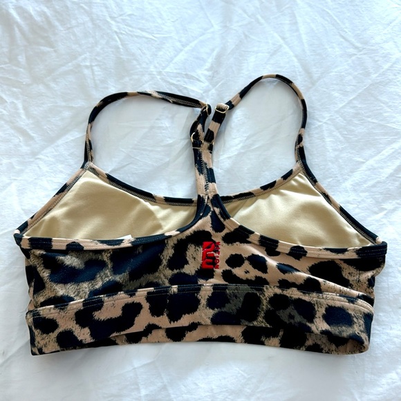 PE‎ Nation Sports Bra XS leopard animal print top adjustable straps - Picture 2 of 7